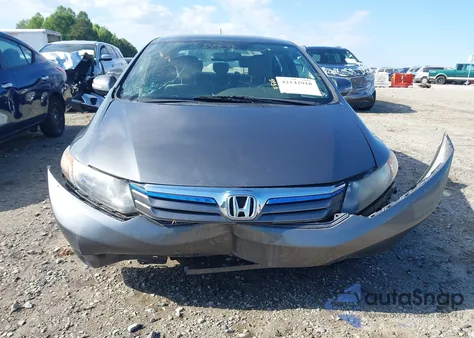 2012 Honda Civic Hybrid from USA, damaged, VIN JHMFB4F21CS002447